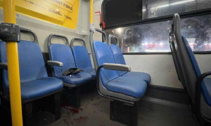 Briga entre passageiros termina em morte dentro de ônibus da TCCC em Maringá