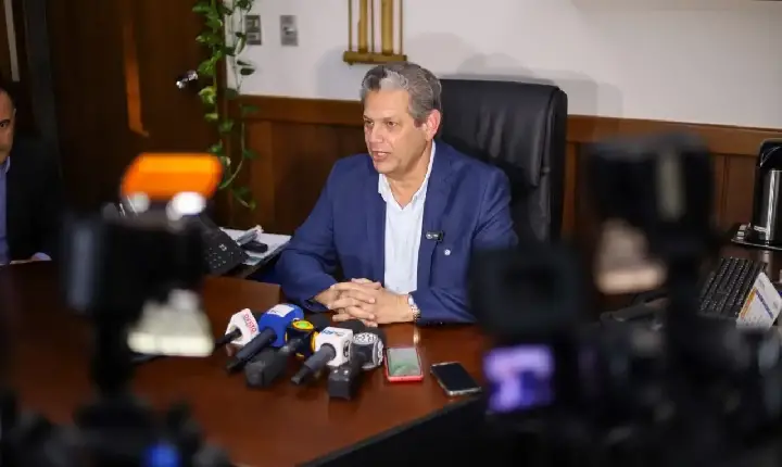 Prefeitura se posiciona após decisão da Justiça que suspende mudança no feriado de Maringá