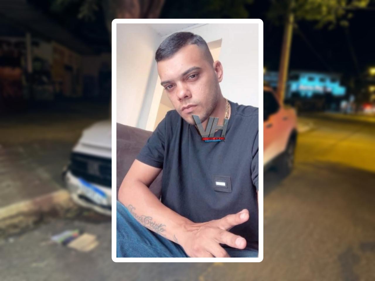 Perseguição termina em acidente e troca de tiros com a Polícia Militar em Maringá