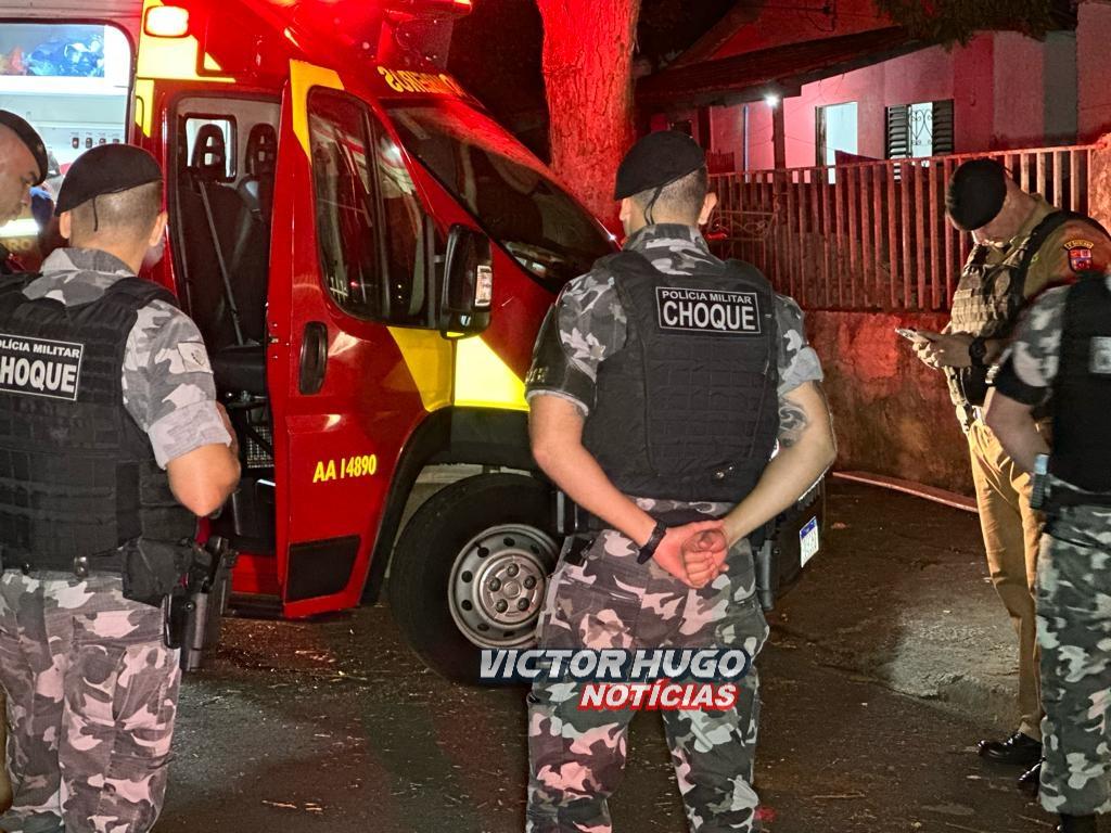 Jovem de 19 anos é baleado dentro de casa no Conjunto Floresta em Sarandi