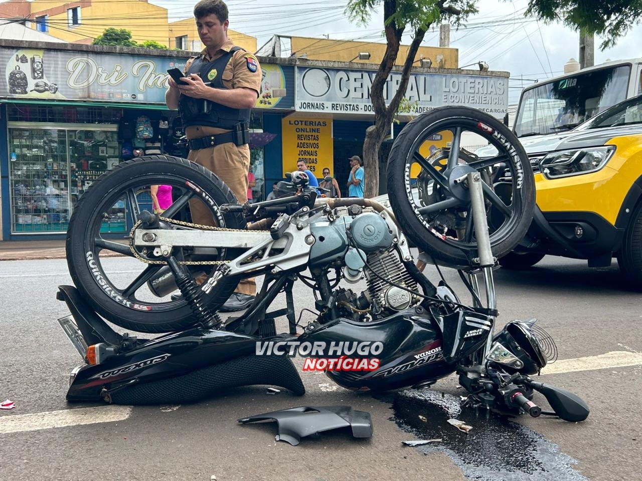 Motociclista é socorrido após acidente grave no centro de Sarandi