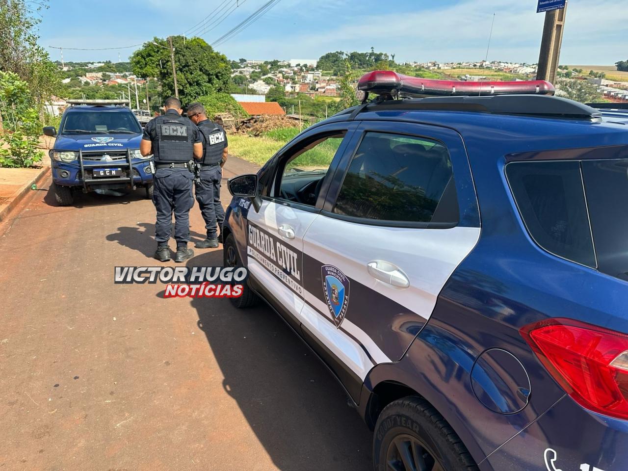 Jovens sofrem atentado a tiros a caminho do trabalho em Sarandi