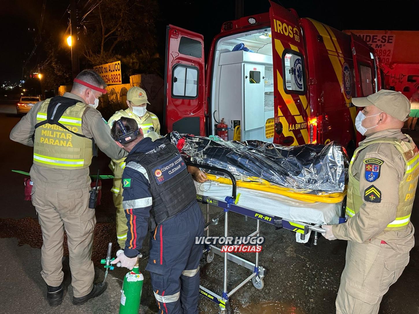 Moça de tornozeleira eletrônica é socorrida em estado grave após ser baleada em Sarandi