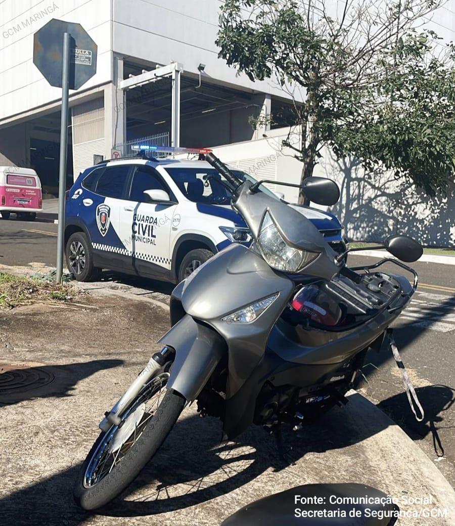 Guarda Civil Municipal de Maringá apreende motoneta com R$ 24 mil em débitos
