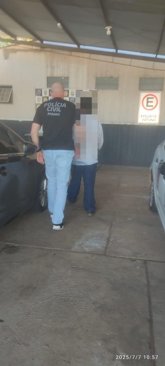 Polícia Civil prende homem por armazenamento de pornografia infantil em Maringá