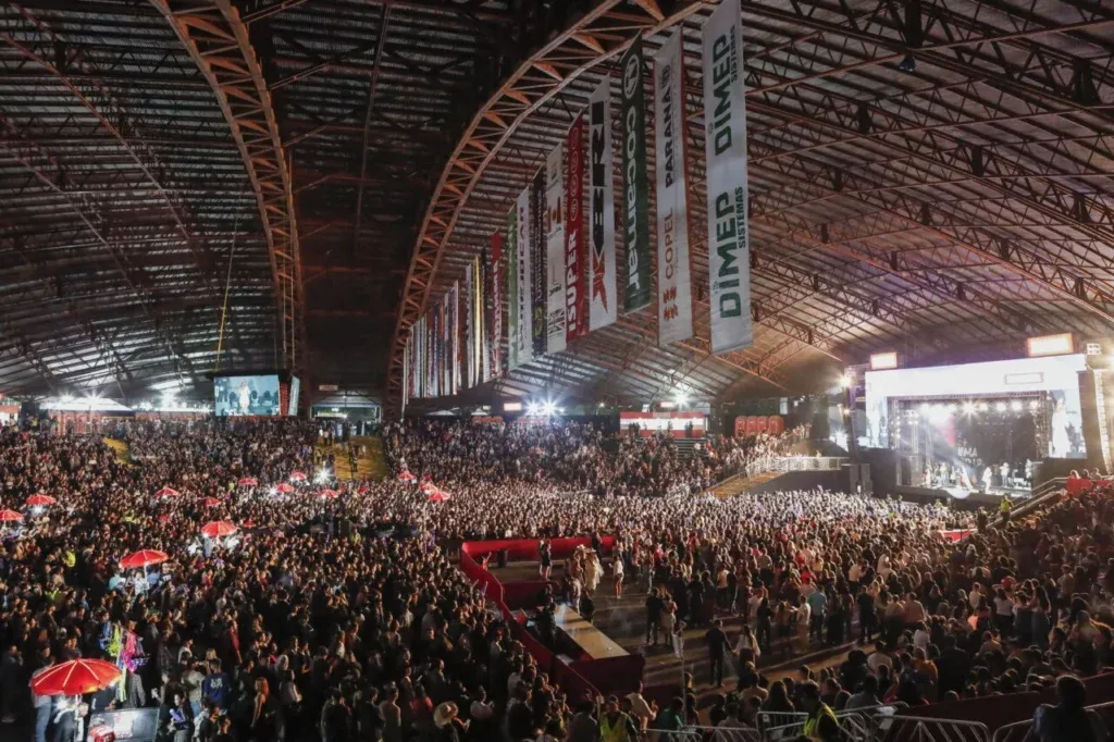 Prefeitura inicia troca de alimentos por ingressos para shows de João Neto e Frederico na Expoingá; veja detalhes